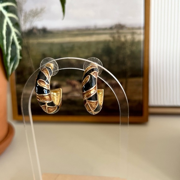 Vintage Art Deco Enamel Black and Gold Hoop Earrings - Picture 1 of 8